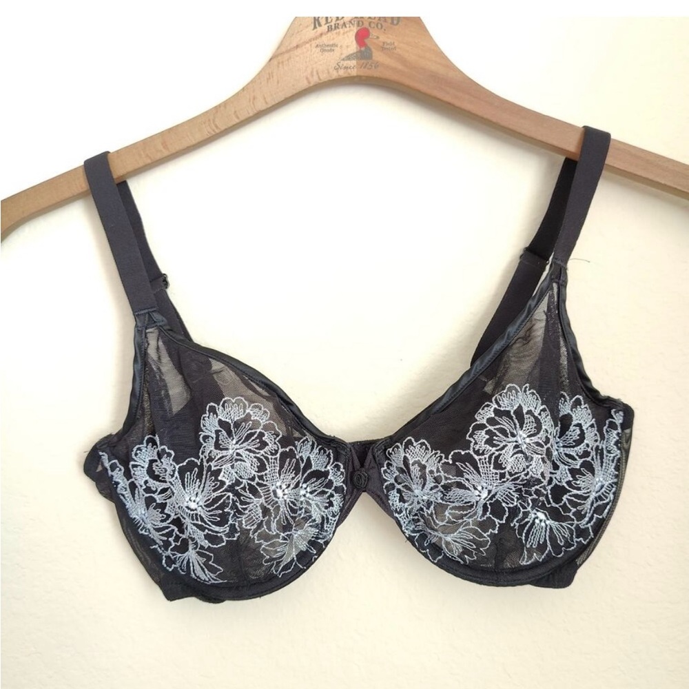 Wacoal 34DD Black Silver Floral Lace Embroidered Soft Cup Bra Underwire